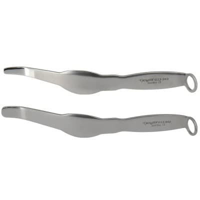 Knee Retractors