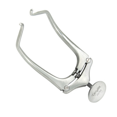 Knee Retractors