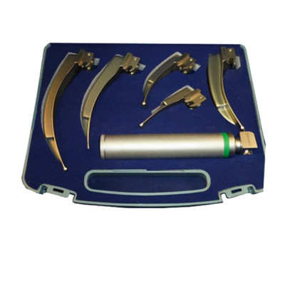 MacIntosh Laryngoscope Set of 5 Blades 1 Standard Handle