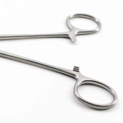 Mayo Hegar Needle Holder 6 Surgical Needle Driver with Tungsten Carbide  Inserts by ARTMAN INSTRUMENTS