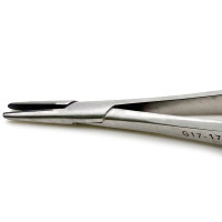 Castroviejo Needle Holder 5 1/2" Tungsten Carbide without Lock Serrated