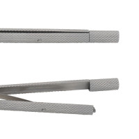 Castroviejo Blade Breaker And Holder 5 1/4" Slide Catch